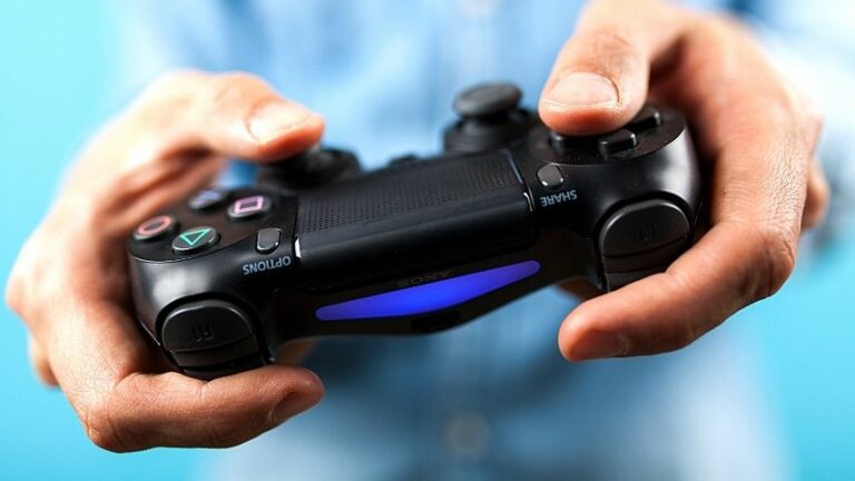 ps4-controller-flashing-blue-6-best-reasons-remedies